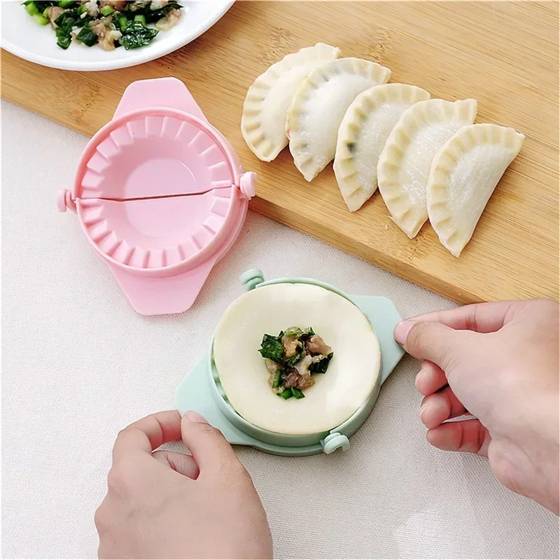 Kitchen Gadgets Dumpling Maker - Keuken Gadgets DIY Halvemaanvormige Dumpling Maker,