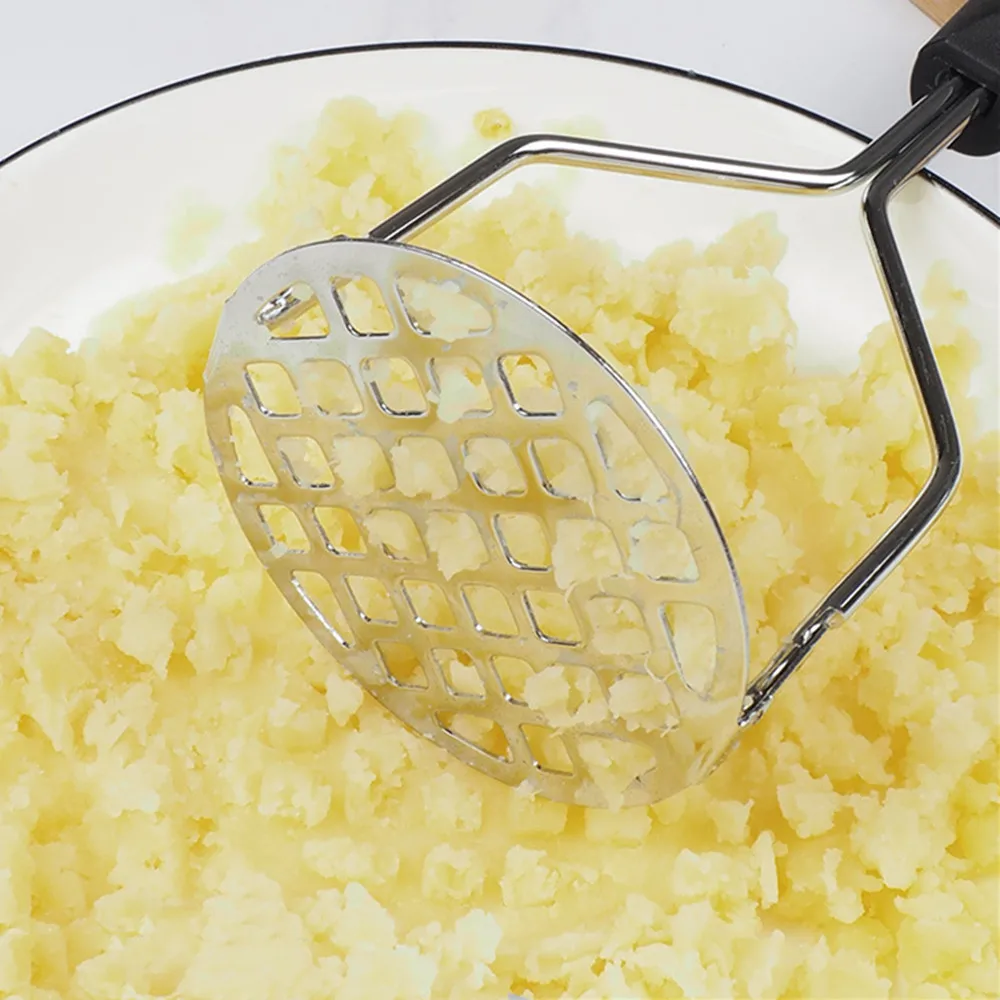Roestvrijstalen aardappelstamp - Kitchen Gadgets For Kids recensie en prijs